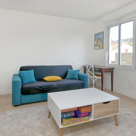 La Maison De Port Lin Holiday home