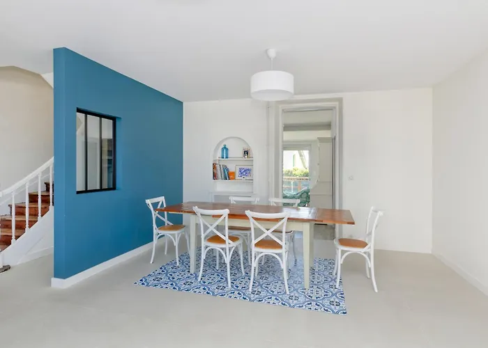 La Maison De Port Lin Holiday home